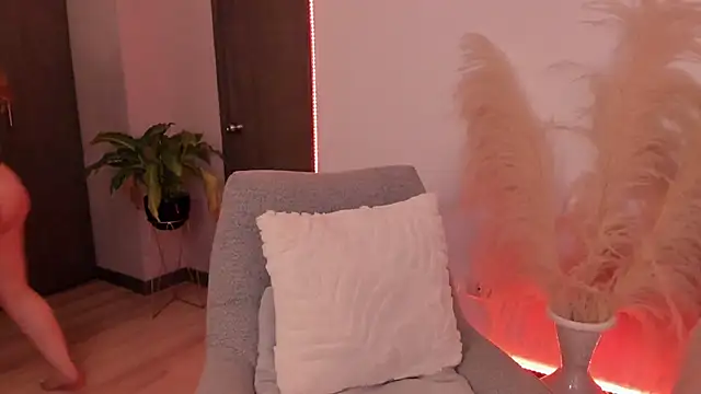 MartinaGrey- online show from October 2025 11:18:02 AM