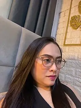 yourdevilsweettsx online show from November 2025 11:32:01 AM