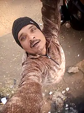 8133vaibhavh online show from December 2025 03:11:01 AM