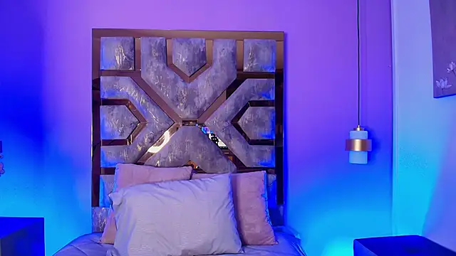 Snapshot of Electra_Gosselin chatting on September 2025 12:20:01 PM Electra Gosselin online show from September 2025 12:20:01 PM