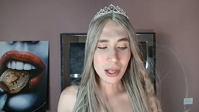 Snapshot of Electra_Gosselin chatting on November 2025 04:23:02 AM Electra Gosselin online show from November 2025 04:23:02 AM