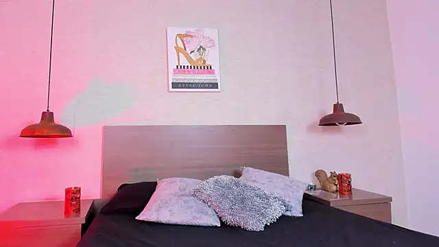 Katyrousee online show from November 2025 07:14:02 PM