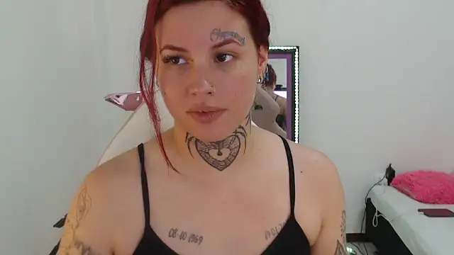 Snapshot of Maddy_Vicius19 chatting on October 2025 08:50:02 PM Maddy Vicius19 online show from October 2025 08:50:02 PM