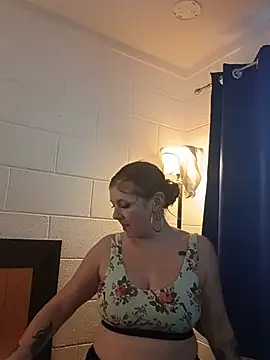 nakedgarbageperson online show from June 2026 05:11:02 PM