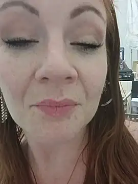 nakedgarbageperson online show from July 2026 03:56:02 AM