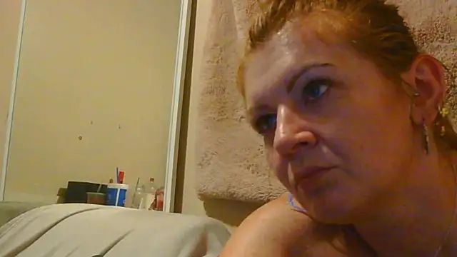 nakedgarbageperson online show from August 2026 10:14:02 AM
