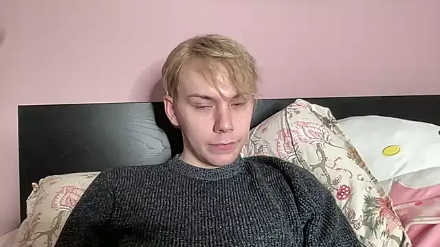 Snapshot of scottishtwink01 chatting on October 2025 02:58:02 PM scottishtwink01 online show from October 2025 02:58:02 PM