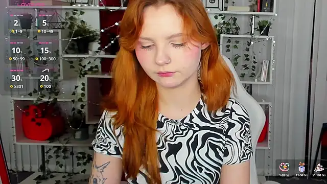 AlisHanson online show from November 2025 11:07:01 AM