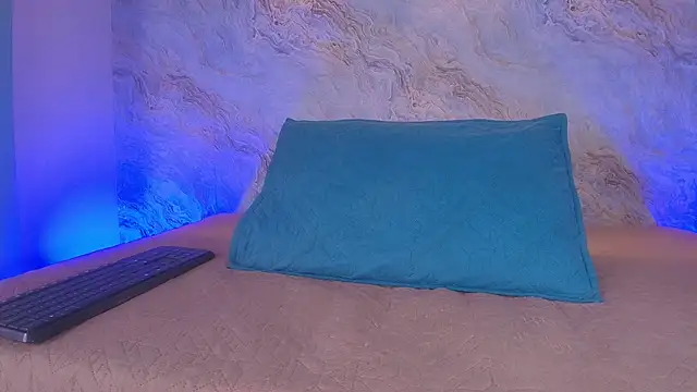 abbyrouss  online show from November 2025 03:05:01 AM