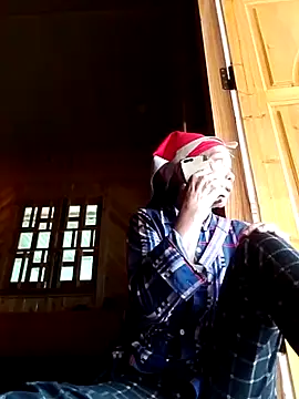 -Xuka-200 online show from October 2025 09:32:01 AM