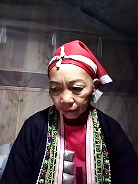 -Xuka-200 online show from December 2025 11:31:01 PM