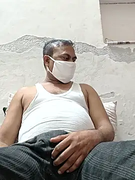 Famit025 online show from January 2026 06:01:01 PM