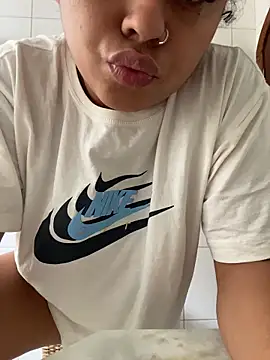 Snapshot of ___seusegredo chatting on February 2026 02:13:02 PM seusegredo online show from February 2026 02:13:02 PM