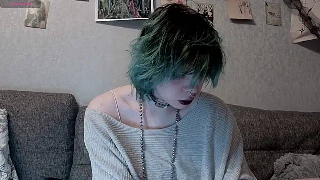 Snapshot of Alice_Zev chatting on October 2025 12:36:02 AM Alice Zev online show from October 2025 12:36:02 AM