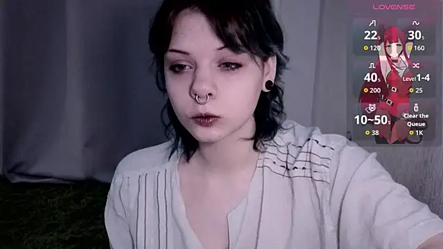 Snapshot of Alice_Zev chatting on December 2025 10:39:01 PM Alice Zev online show from December 2025 10:39:01 PM