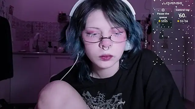 Snapshot of Alice_Zev chatting on February 2026 11:22:01 PM Alice Zev online show from February 2026 11:22:01 PM