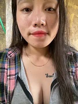 Snapshot of chipp-bong chatting on October 2025 12:22:01 AM chipp-bong online show from October 2025 12:22:01 AM