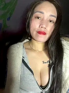 Snapshot of chipp-bong chatting on November 2025 12:43:02 AM chipp-bong online show from November 2025 12:43:02 AM