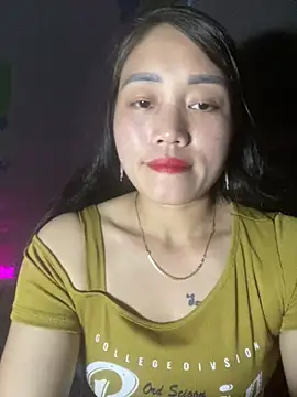 Snapshot of chipp-bong chatting on November 2025 01:11:02 PM chipp-bong online show from November 2025 01:11:02 PM