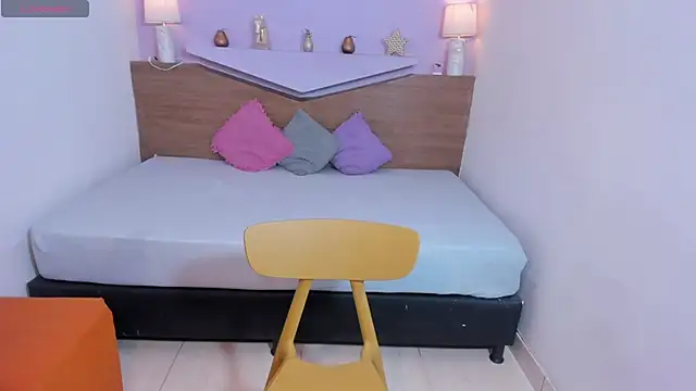 BiancaEmber9 online show from October 2025 11:51:02 AM