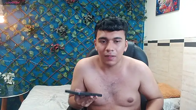 titanxero online show from November 2025 01:26:02 AM