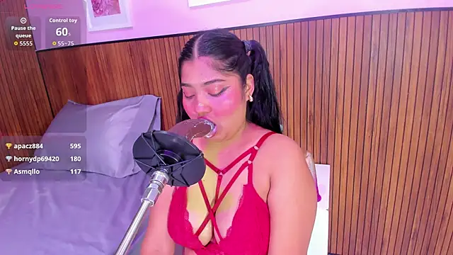 Snapshot of mysticlatina1 chatting on October 2025 12:06:02 PM mysticlatina1 online show from October 2025 12:06:02 PM