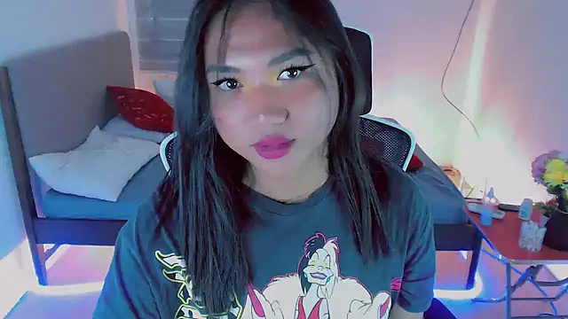 Snapshot of cassie_cakes chatting on September 2025 09:47:02 PM cassie cakes online show from September 2025 09:47:02 PM