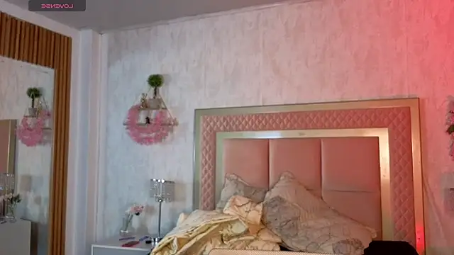 RobinBennett online show from October 2025 12:27:02 PM