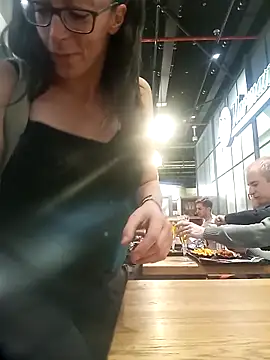 Astrid3 online show from October 2025 04:51:02 PM