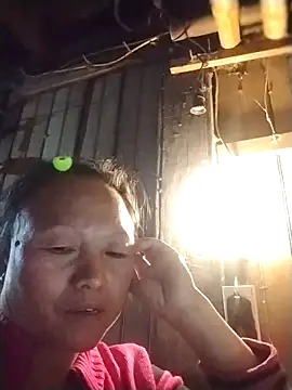 Samdim23 online show from October 2025 01:46:02 PM