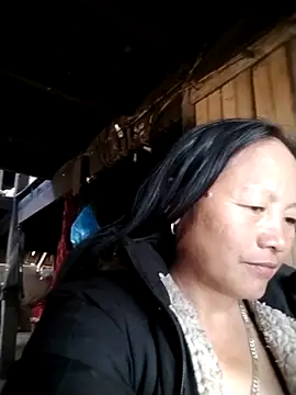 Samdim23 online show from November 2025 03:06:01 AM