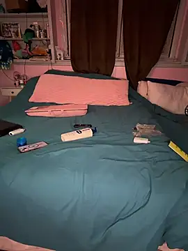 shortywidaphatty online show from December 2025 11:04:01 AM