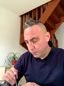 Marronglace1 online show from November 2025 11:00:02 AM