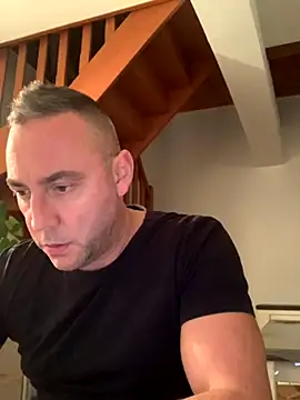 Marronglace1 online show from November 2025 04:56:01 PM