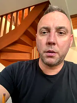 Marronglace1 online show from December 2025 01:15:01 PM