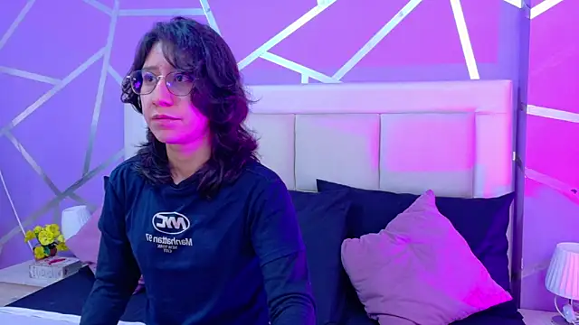 Snapshot of jupiterysaturno chatting on September 2025 01:04:01 PM jupiterysaturno online show from September 2025 01:04:01 PM