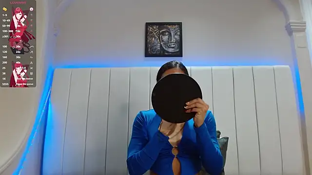 kendra lux1 online show from November 2025 01:00:01 PM