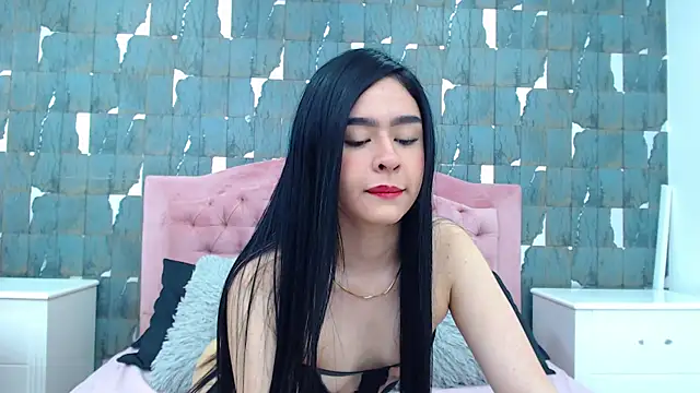 Snapshot of PaolaSanz chatting on November 2025 02:06:02 PM PaolaSanz online show from November 2025 02:06:02 PM