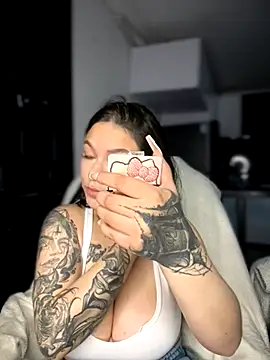 Snapshot of Megaan__More chatting on October 2025 02:41:02 AM Megaan More online show from October 2025 02:41:02 AM