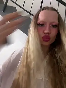 Sugar Pop online show from September 2025 08:31:01 PM