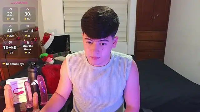 tightncuteass online show from December 2025 01:04:02 AM