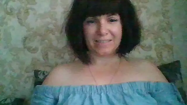 Snapshot of SecretSienna_ chatting on October 2025 11:09:02 AM SecretSienna online show from October 2025 11:09:02 AM
