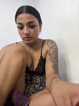 Teens latin19 online show from November 2025 02:53:02 PM