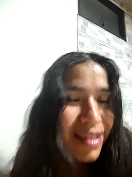 Pamela mua online show from October 2025 09:50:02 AM