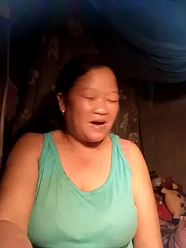 riso-00 online show from October 2025 04:40:02 PM