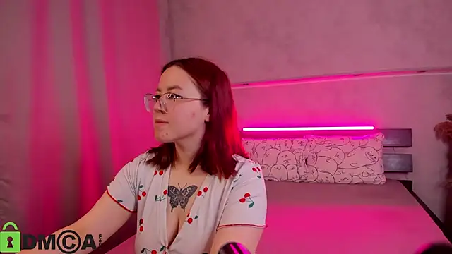 Krysadapp online show from September 2025 12:13:02 AM