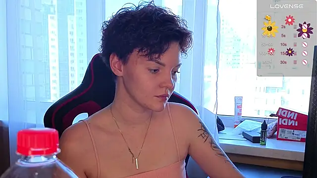 KrisNeal online show from September 2025 09:20:01 AM