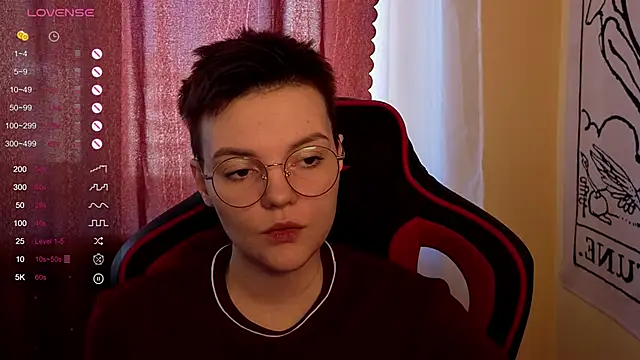 KrisNeal online show from October 2025 09:48:02 AM