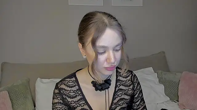 Stefa Evans online show from September 2025 09:16:02 PM