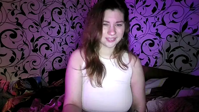 YourEmilie online show from March 2026 09:32:02 PM